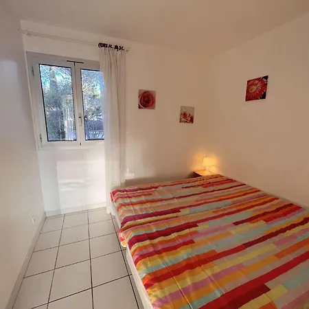 Sr300-012 Appt 2 Pièces Mezzanine 4 Personnes St Raphael