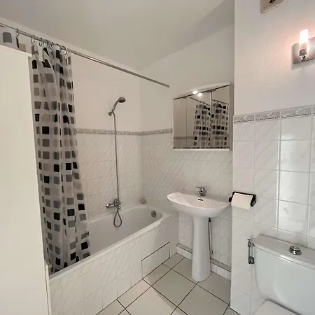 Апартаменты Sr300-012 Appt 2 Pieces Mezzanine 4 Personnes St Raphael