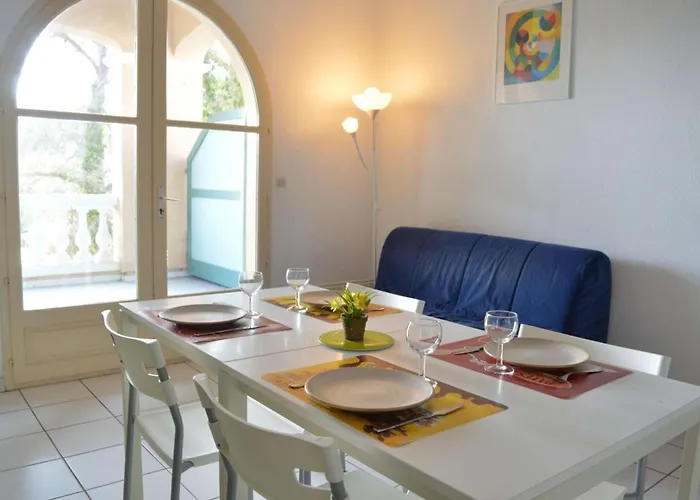 Sr300-012 Appt 2 Pieces Mezzanine 4 Personnes St Raphael Сен-Рафаэль